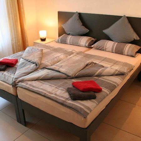 Ferienwohnung Dachshuebel 萨尔布吕肯 外观 照片